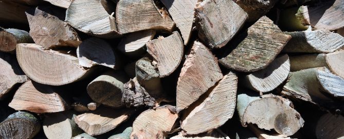 how to season firewood logs, tree waste, firewood, logs, Weymouth firewood, firewood Weymouth, logs Weymouth, Weymouth logs, seasoned logs Weymouth, seasoned firewood Weymouth, seasoned hardwood logs, seasoned hardwood logs Weymouth
